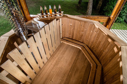 1.9 m Wooden Hot Tub