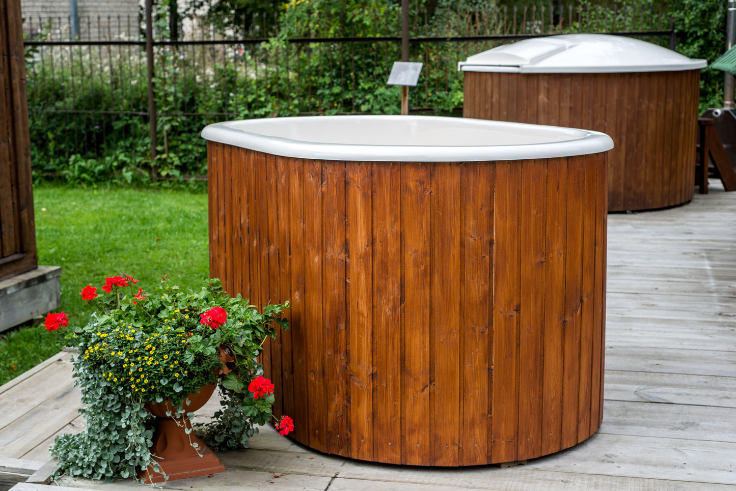 Fibreglass Ofuro Hot Tub